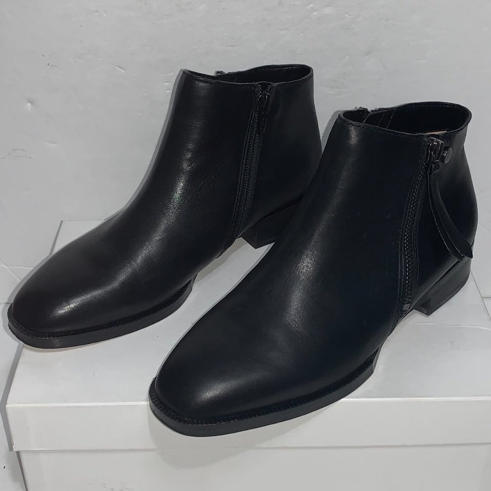27 Edit Carter Bootie Size 6.5M